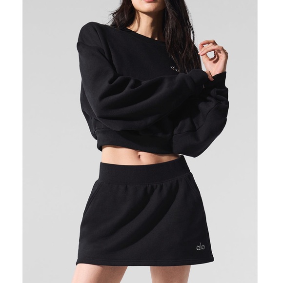 ALO Yoga Black Accolade Mini Skirt - Picture 1 of 8